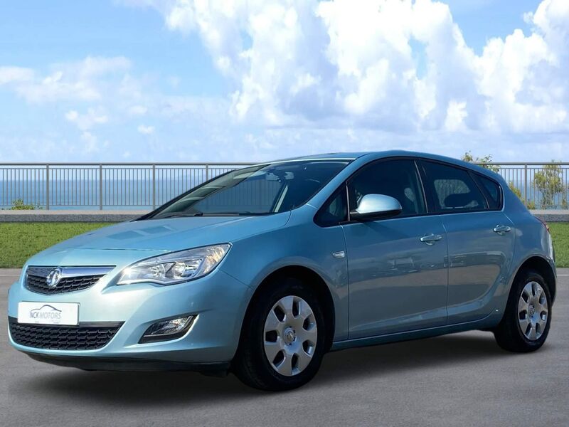 VAUXHALL ASTRA 1.6 16v Exclusiv Auto Euro 5 5dr 2010