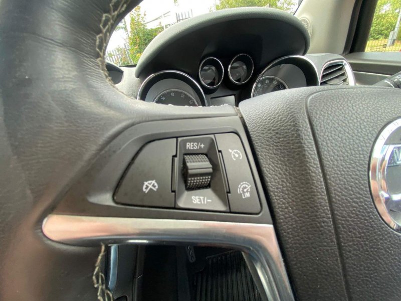 VAUXHALL MOKKA 1.4i Turbo SE Auto 2WD Euro 6 5dr 2015