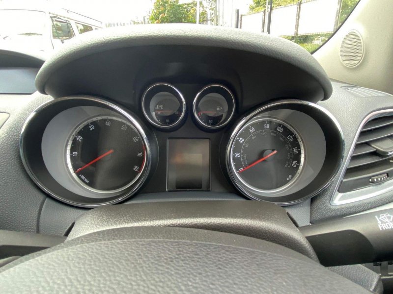 VAUXHALL MOKKA 1.4i Turbo SE Auto 2WD Euro 6 5dr 2015