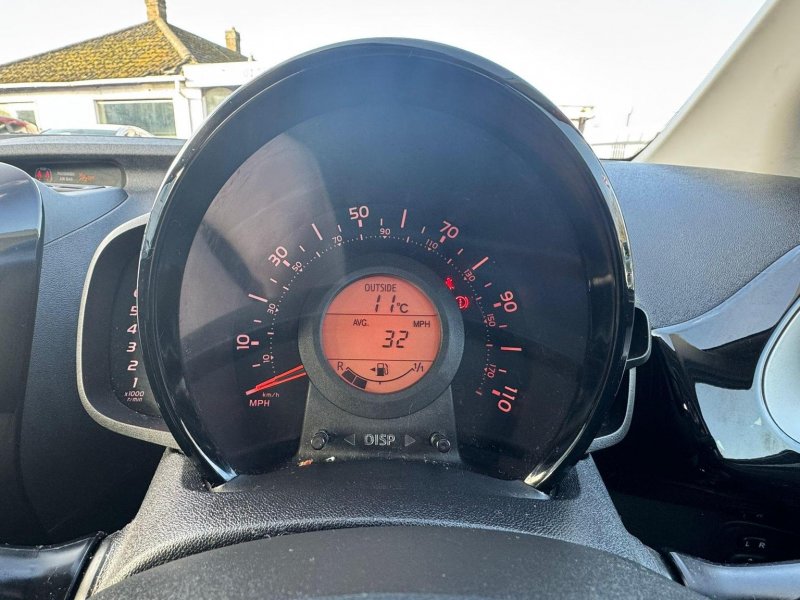 TOYOTA AYGO 1.0 VVT-i x-clusiv Euro 5 5dr Euro 5 2014