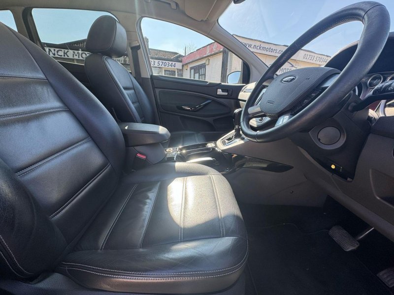 FORD KUGA 2.0 TDCi Titanium X Powershift AWD Euro 5 5dr 2011