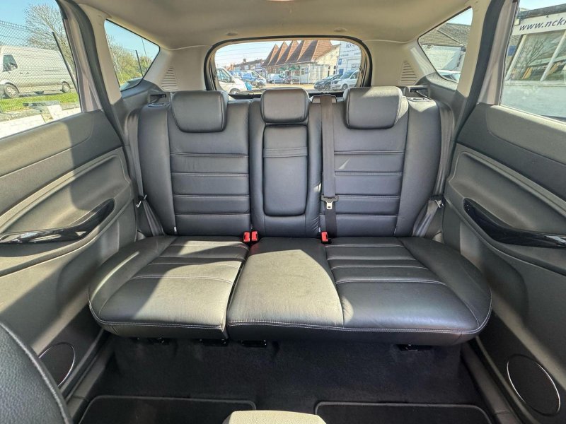 FORD KUGA 2.0 TDCi Titanium X Powershift AWD Euro 5 5dr 2011