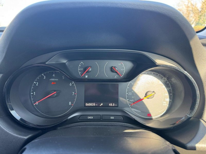 VAUXHALL GRANDLAND X 1.2 Turbo SE Euro 6 (s/s) 5dr 2018