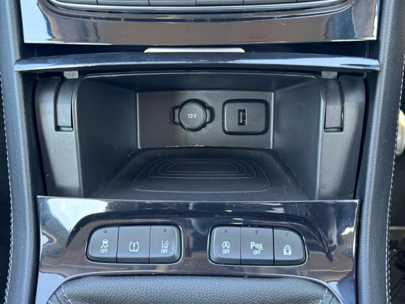 VAUXHALL GRANDLAND X 1.2 Turbo SE Euro 6 (s/s) 5dr 2018