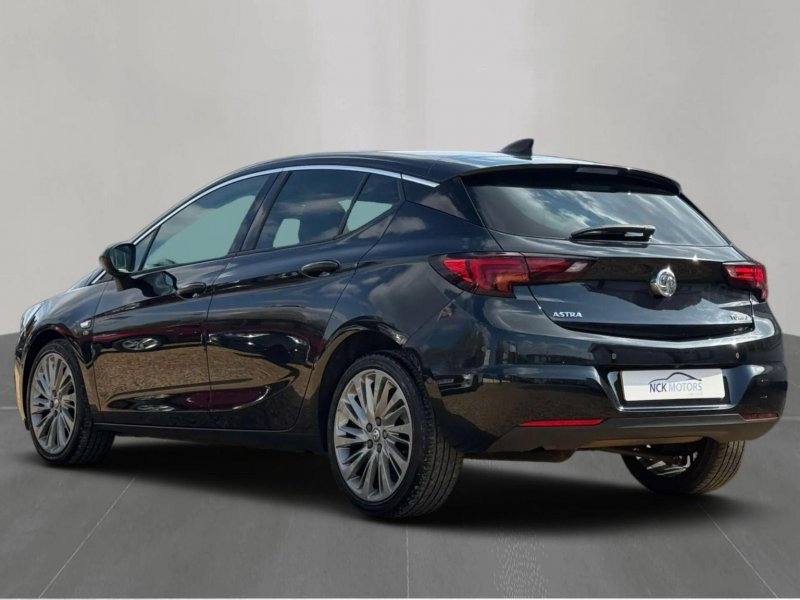 VAUXHALL ASTRA 1.4i Turbo Elite Nav Euro 6 5dr 2015