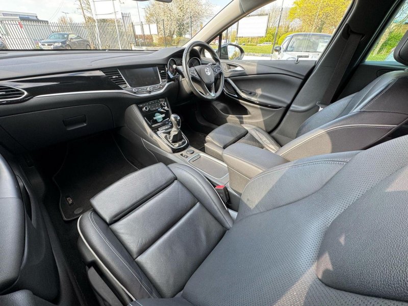 VAUXHALL ASTRA 1.4i Turbo Elite Nav Euro 6 5dr 2015