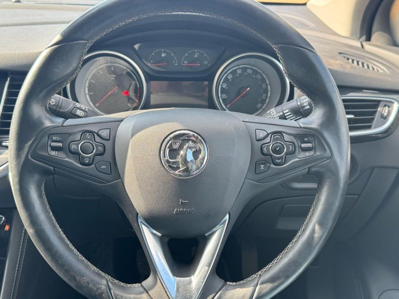 VAUXHALL ASTRA 1.4i Turbo Elite Nav Euro 6 5dr 2015