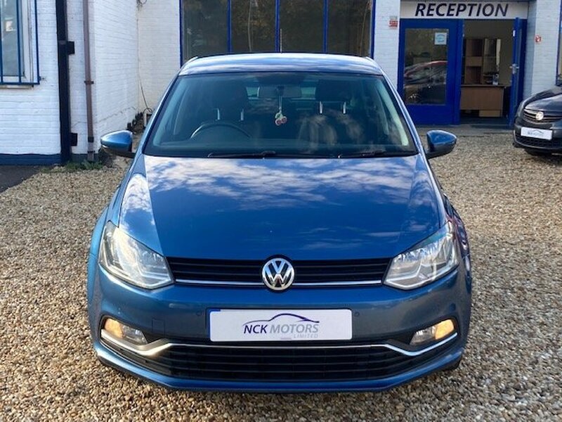 VOLKSWAGEN POLO MATCH TSI 2016