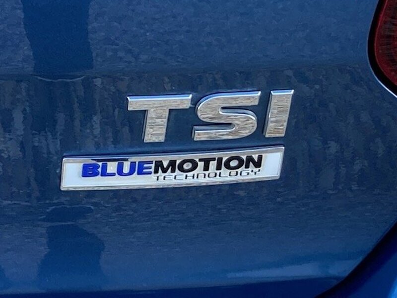 VOLKSWAGEN POLO MATCH TSI 2016