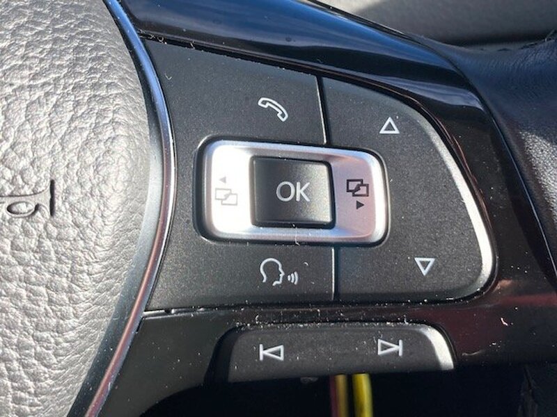 VOLKSWAGEN POLO MATCH TSI 2016