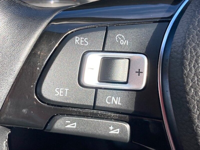 VOLKSWAGEN POLO MATCH TSI 2016