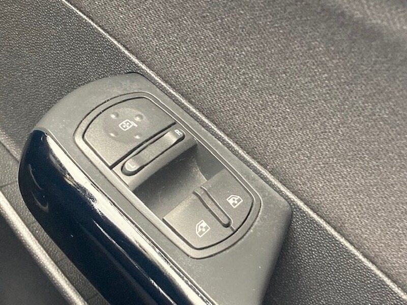 VAUXHALL CORSA SXI AC ECOFLEX SS 2015