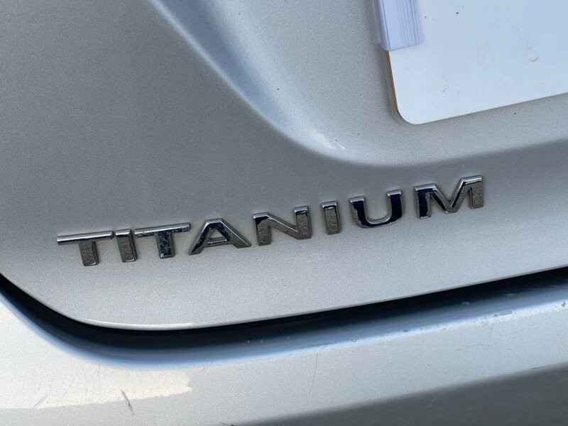 FORD FIESTA TITANIUM 2010