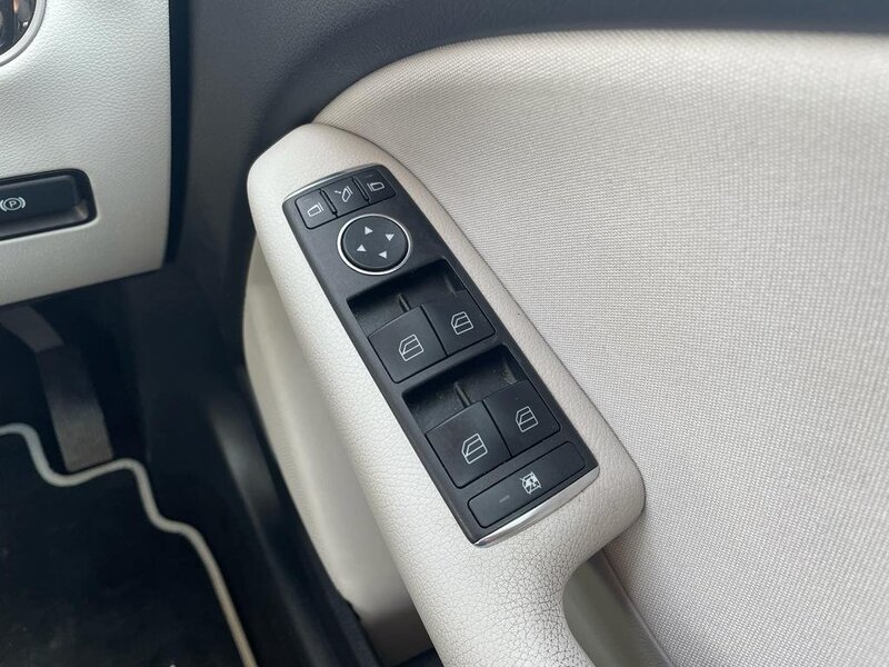 MERCEDES-BENZ B CLASS B200 CDI BLUEEFFICIENCY SE 2012