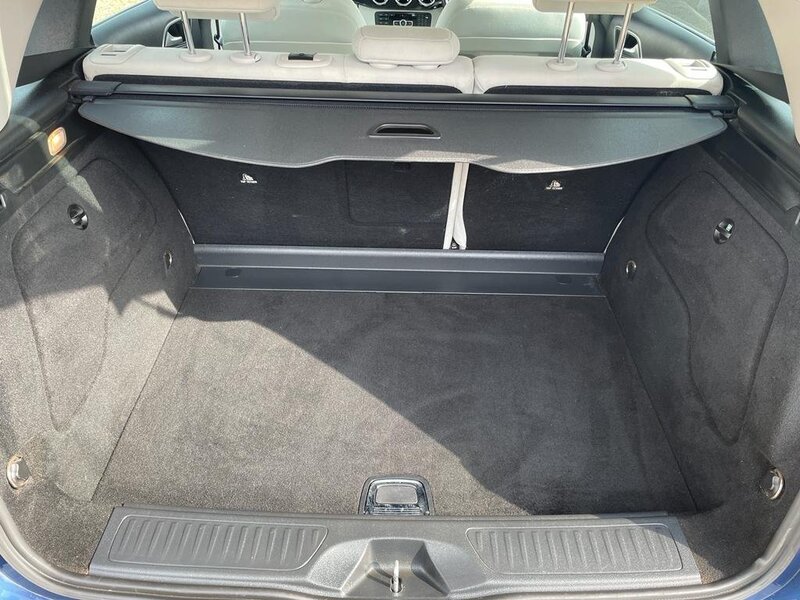 MERCEDES-BENZ B CLASS B200 CDI BLUEEFFICIENCY SE 2012