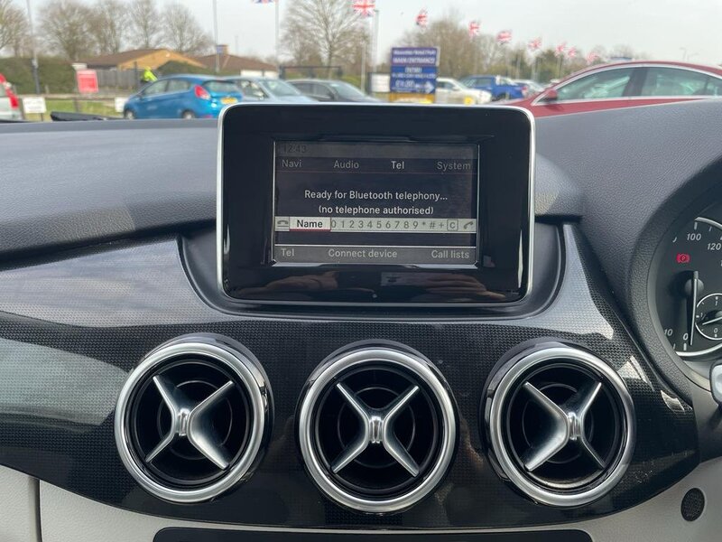 MERCEDES-BENZ B CLASS B200 CDI BLUEEFFICIENCY SE 2012