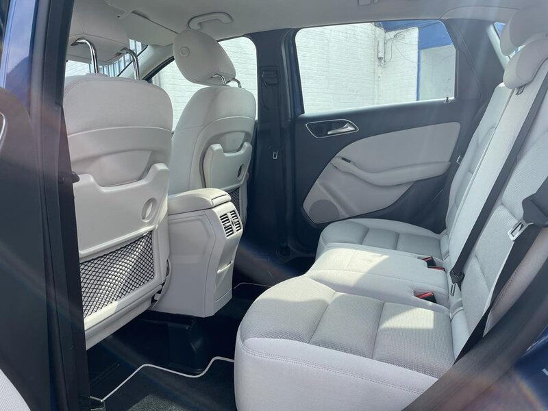 MERCEDES-BENZ B CLASS B200 CDI BLUEEFFICIENCY SE 2012
