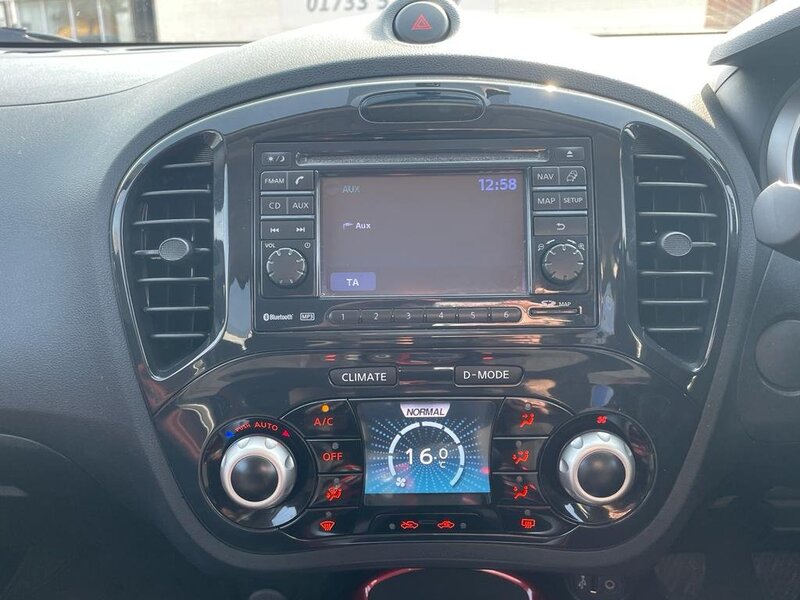 NISSAN JUKE ACENTA PREMIUM 2012