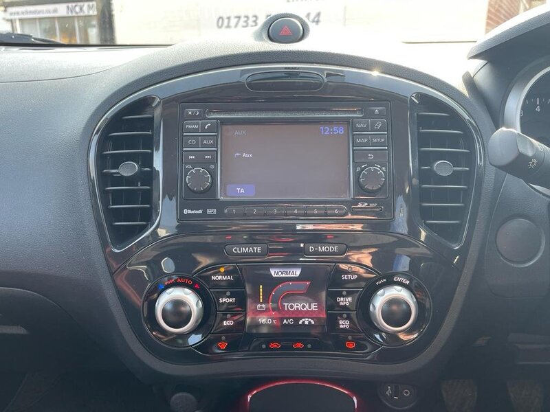 NISSAN JUKE ACENTA PREMIUM 2012