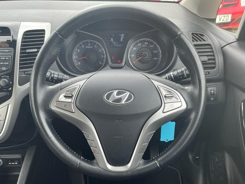 HYUNDAI IX20 ACTIVE 2012