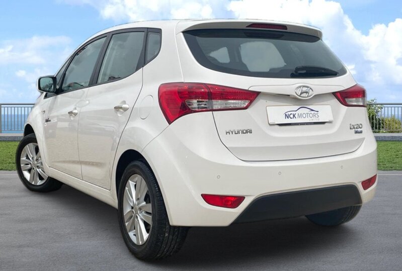 HYUNDAI IX20 ACTIVE 2012