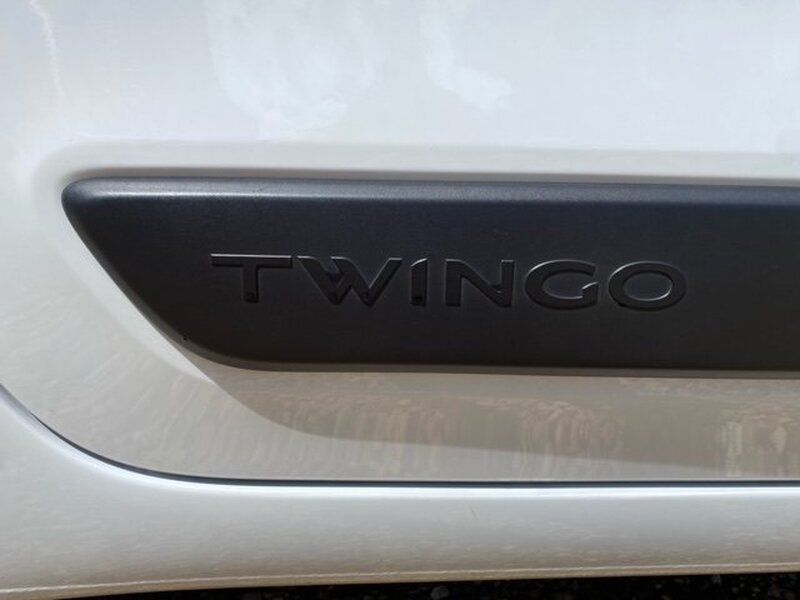 RENAULT TWINGO PLAY SCE 2016
