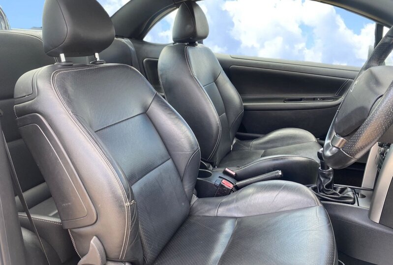 PEUGEOT 207 CC ALLURE 2013