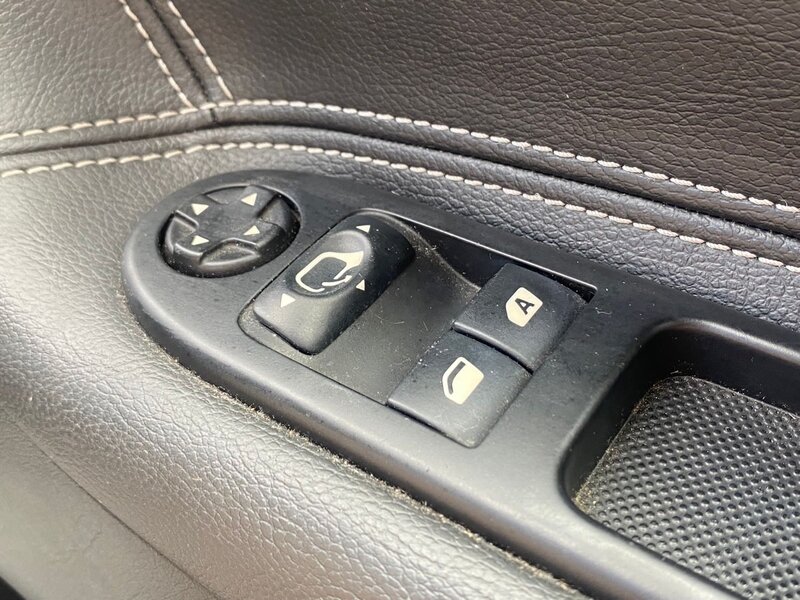 PEUGEOT 207 CC ALLURE 2013