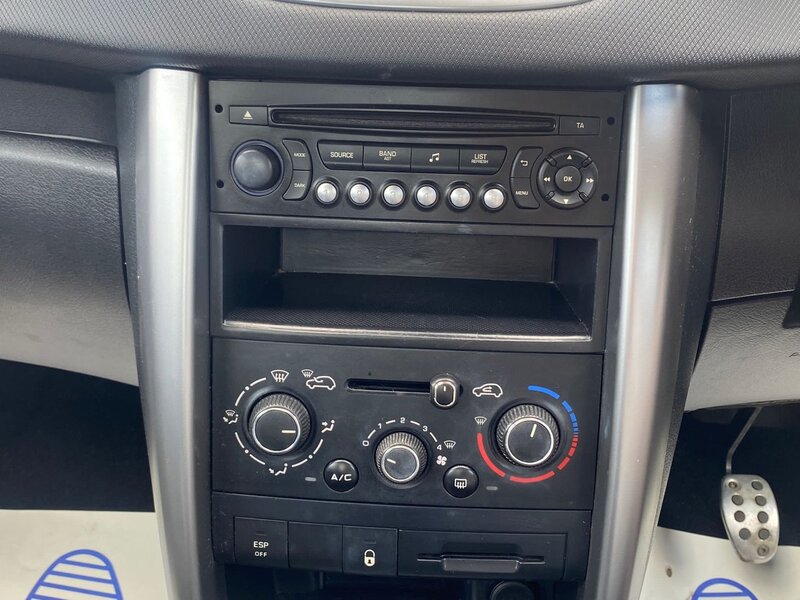 PEUGEOT 207 CC ALLURE 2013