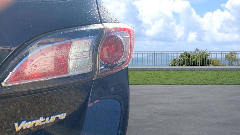 MAZDA 3 VENTURE EDITION 2013
