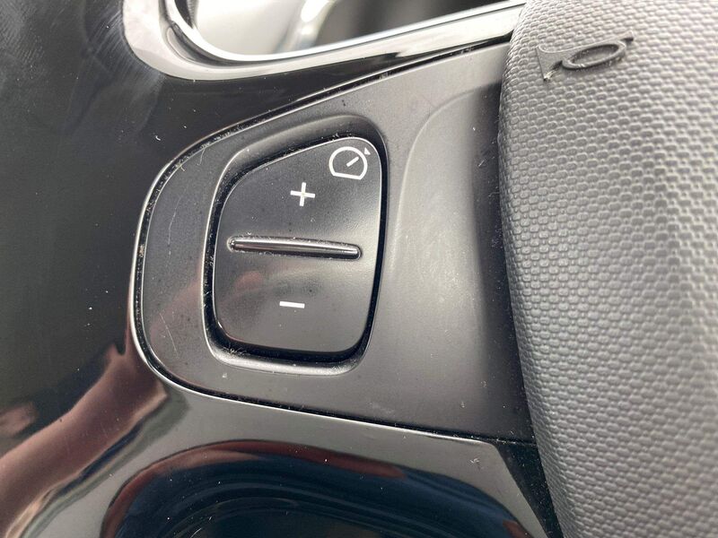 RENAULT CLIO 1.5 dCi ECO Dynamique MediaNav Euro 5 (s/s) 5dr 2014