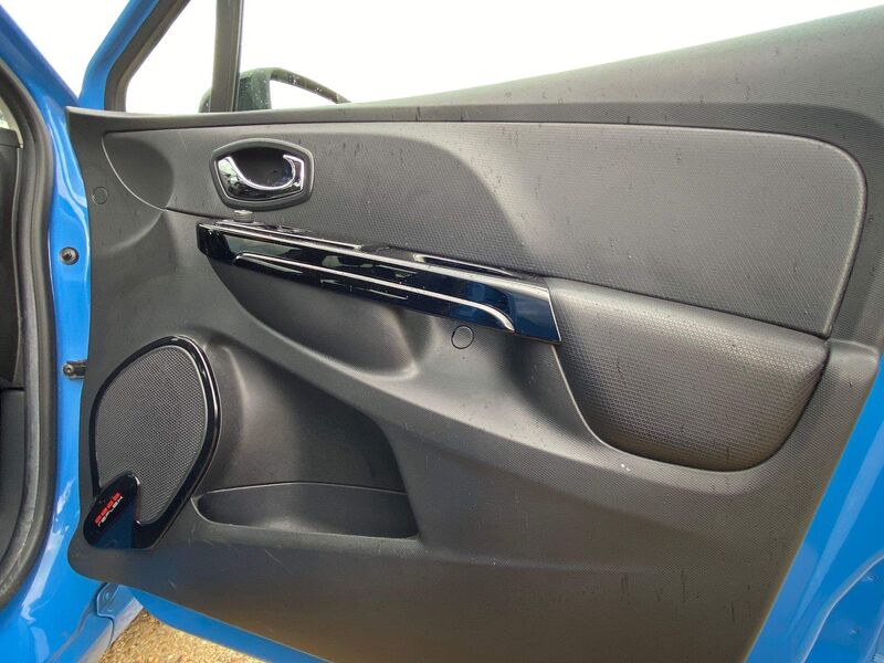 RENAULT CLIO 1.5 dCi ECO Dynamique MediaNav Euro 5 (s/s) 5dr 2014