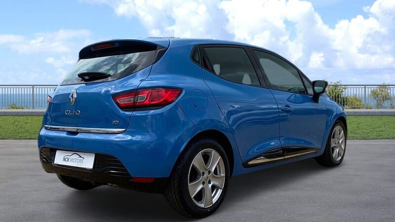 RENAULT CLIO 1.5 dCi ECO Dynamique MediaNav Euro 5 (s/s) 5dr 2014