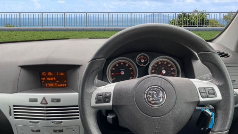 VAUXHALL ASTRA SXI 2009