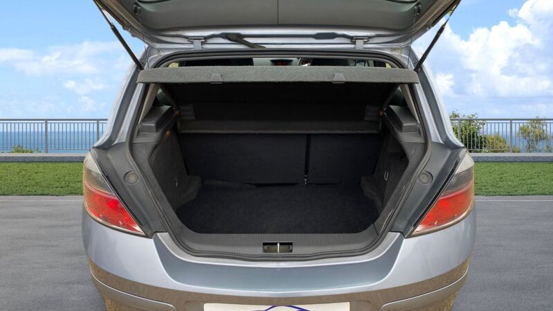 VAUXHALL ASTRA SXI 2009