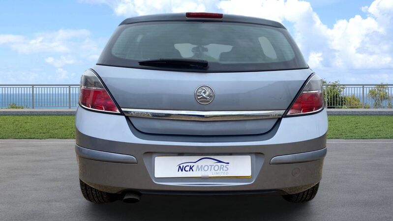 VAUXHALL ASTRA SXI 2009