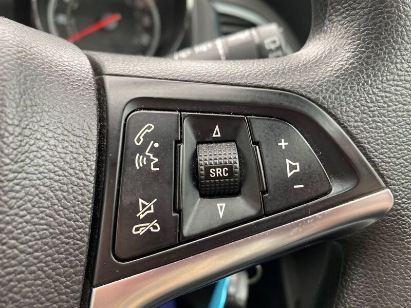 VAUXHALL ASTRA SXI 2009