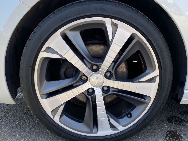PEUGEOT 308 1.2 PureTech GT Line Euro 6 (s/s) 5dr 2016