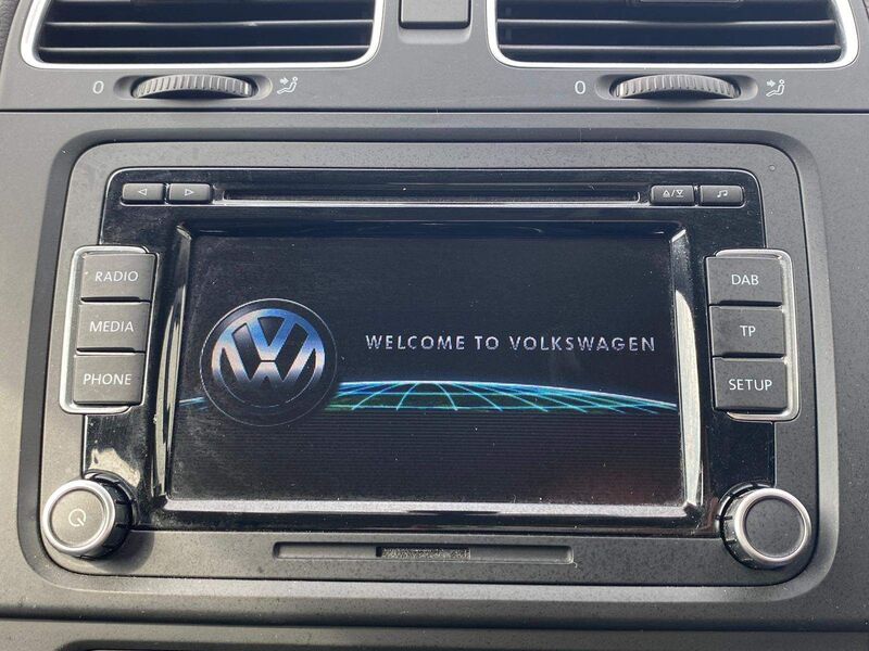 VOLKSWAGEN GOLF 1.6 TDI BlueMotion Tech Match Euro 5 (s/s) 5dr 2011