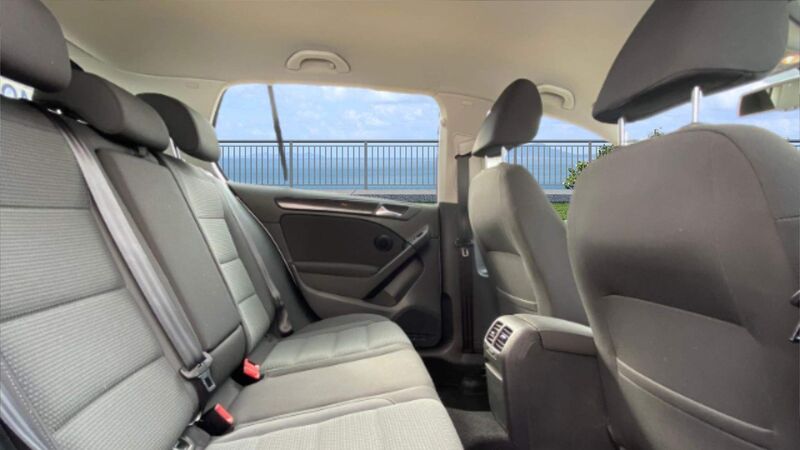VOLKSWAGEN GOLF 1.6 TDI BlueMotion Tech Match Euro 5 (s/s) 5dr 2011