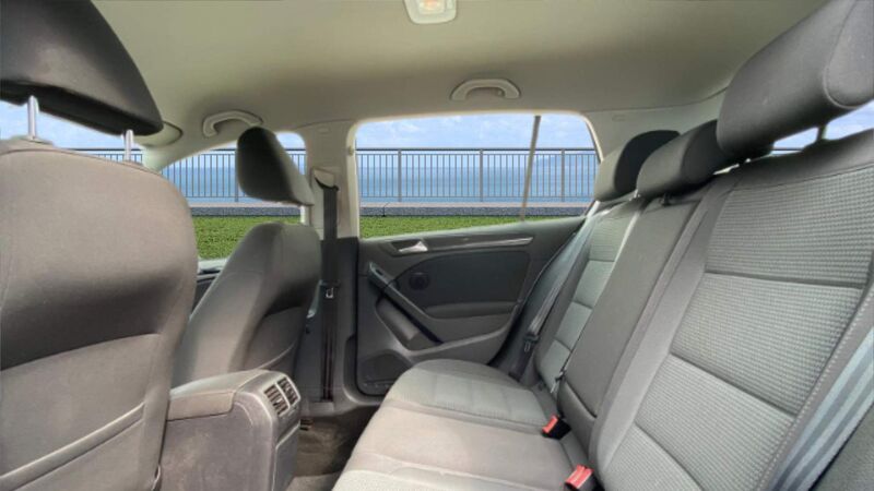 VOLKSWAGEN GOLF 1.6 TDI BlueMotion Tech Match Euro 5 (s/s) 5dr 2011