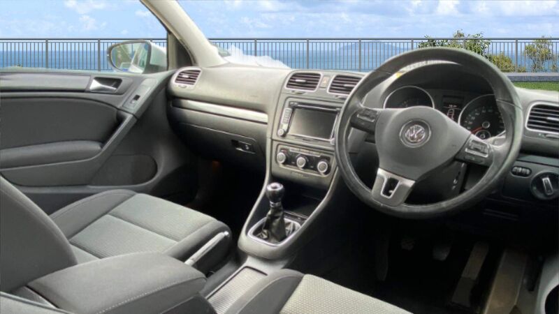 VOLKSWAGEN GOLF 1.6 TDI BlueMotion Tech Match Euro 5 (s/s) 5dr 2011