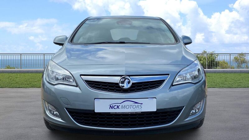 VAUXHALL ASTRA 2.0 CDTi ecoFLEX Elite Euro 5 (s/s) 5dr 2012
