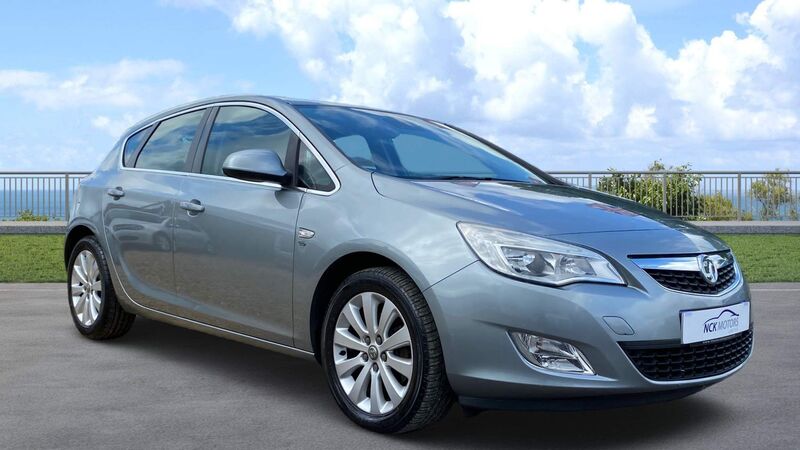VAUXHALL ASTRA 2.0 CDTi ecoFLEX Elite Euro 5 (s/s) 5dr 2012