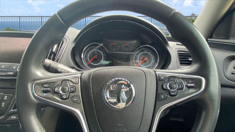 VAUXHALL INSIGNIA 2.0 CDTi Elite Nav Sports Tourer Auto Euro 5 5dr 2014
