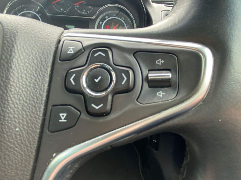 VAUXHALL INSIGNIA 2.0 CDTi Elite Nav Sports Tourer Auto Euro 5 5dr 2014