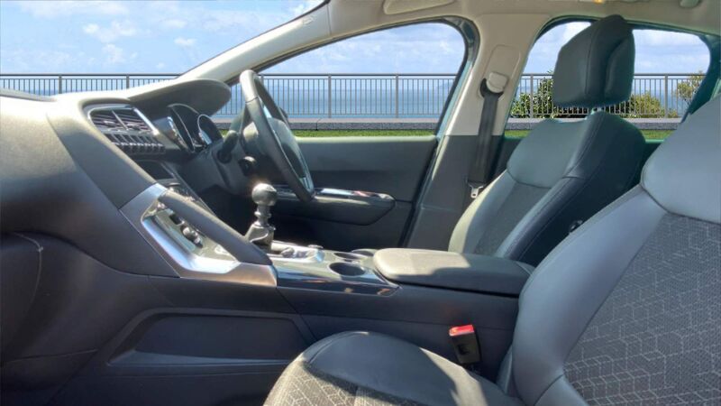 PEUGEOT 3008 1.6 HDi Allure Euro 5 5dr 2014